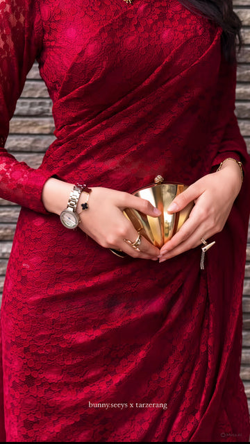 Red saree