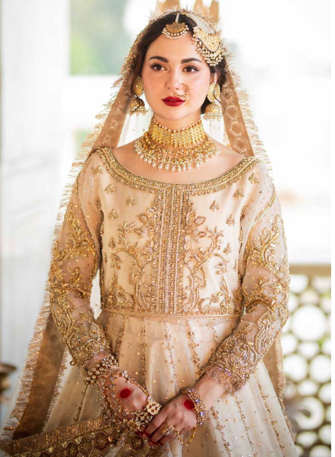 Golden Walima Bridal Dress – Luxury Wedding Outfit for Bride in Pakistan