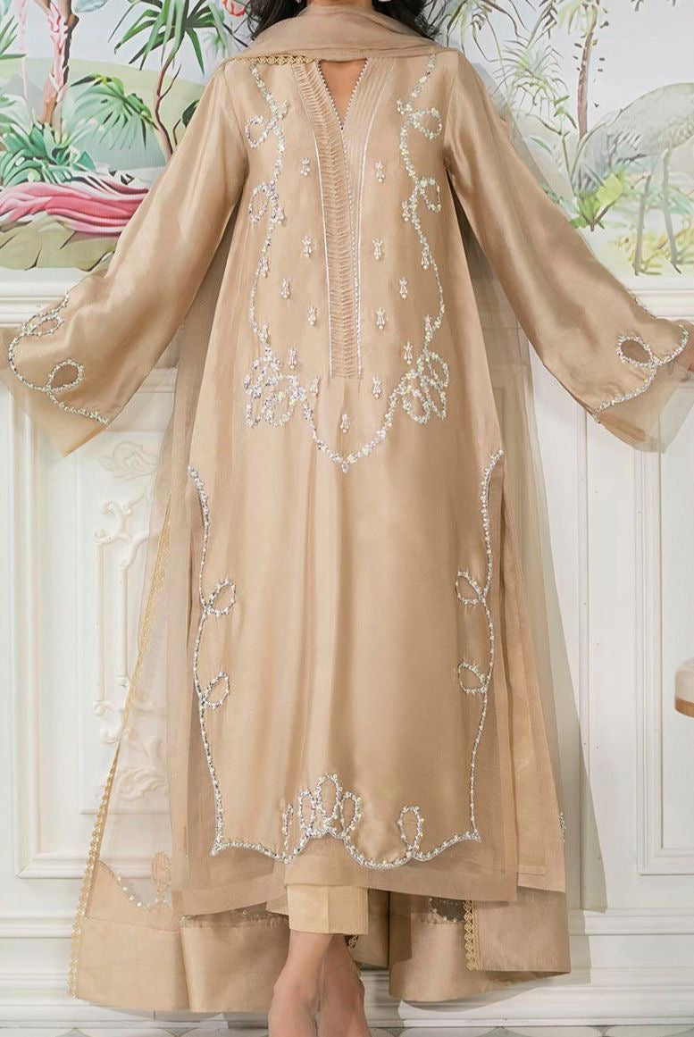 Beige Hue - Styled by Merram