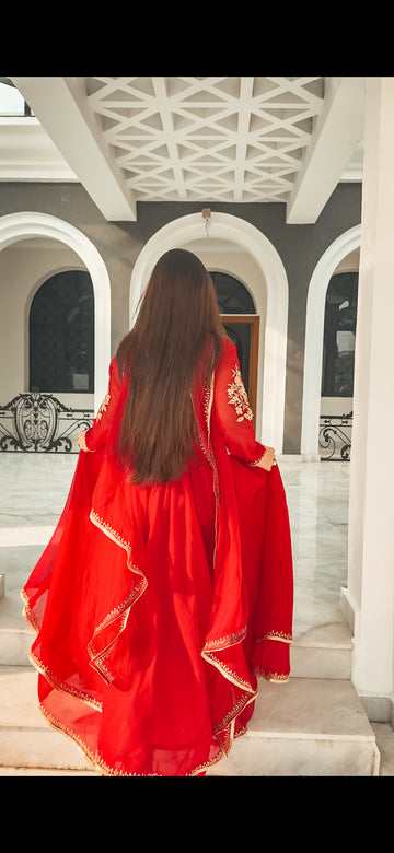 Elegant Red Frock Designs for Stylish Occasions