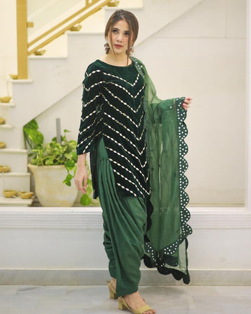 Elegant Green Shalwar Kameez for Casual and Festive Wear