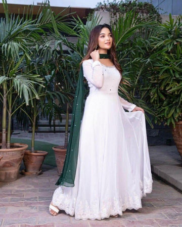 Azadi Noor White Lawn Suit