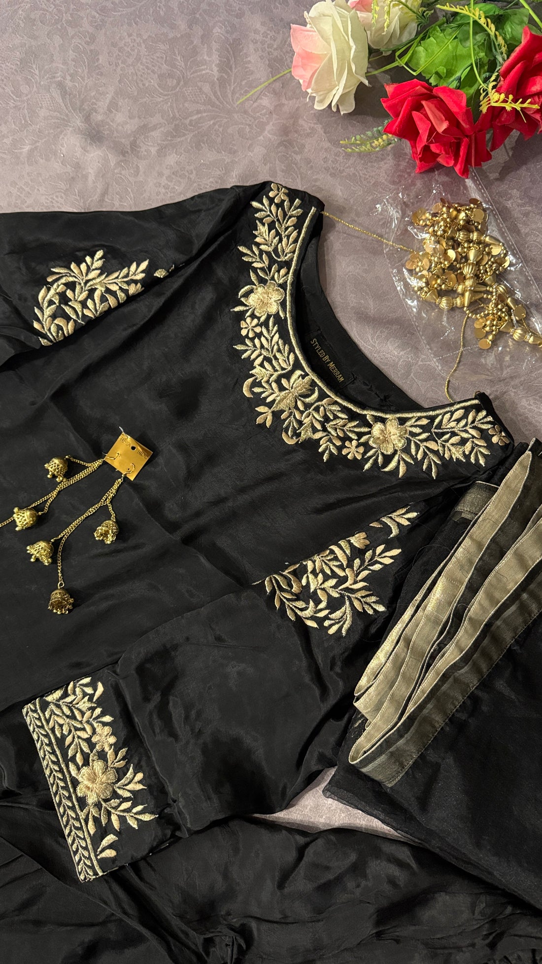 Elegant Black Shalwar Kameez Online for Women