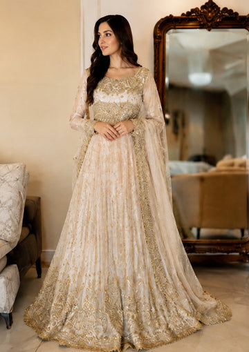 Elegant White Pakistani Bridal Dress Collection