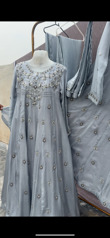 Diva-grey - Styled by Merram