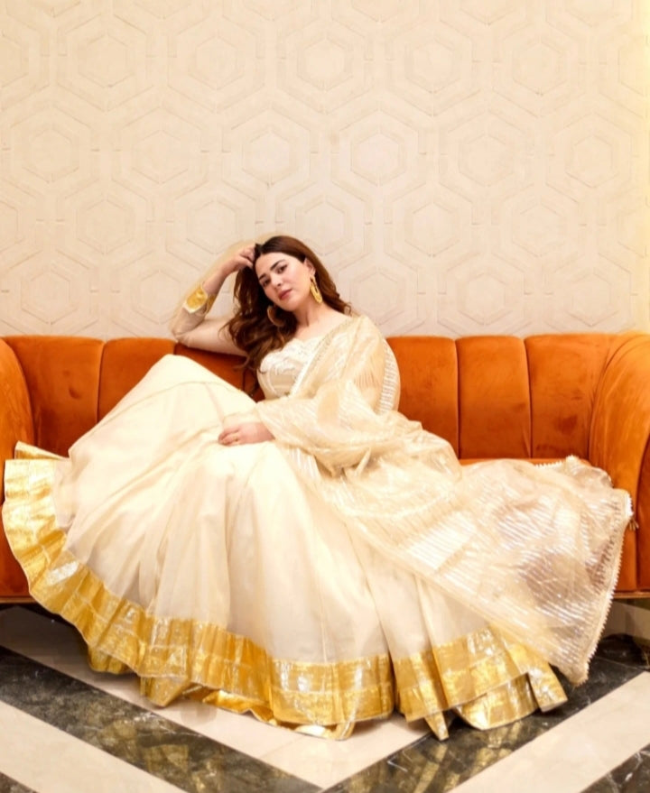 Buy White Lace Frocks Online for Elegant & Classic Style