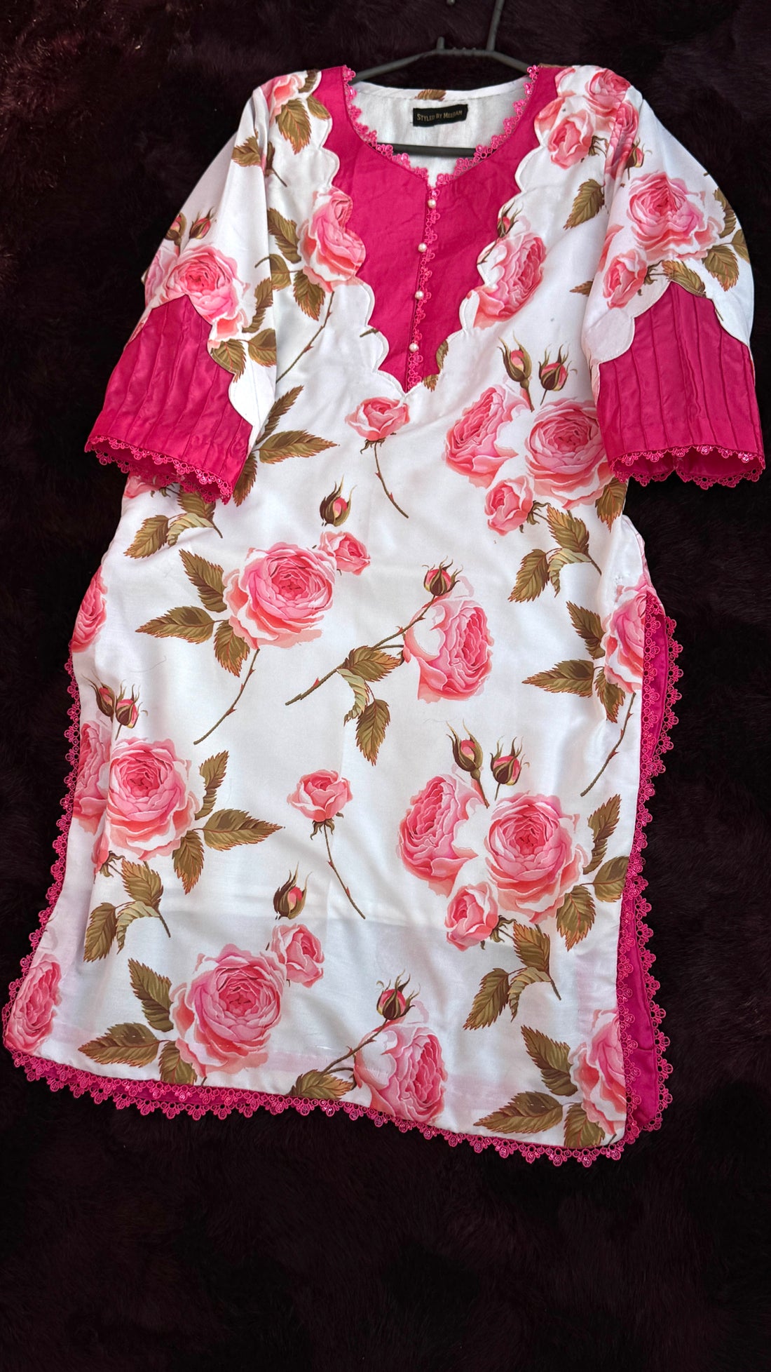 Elegant Pink and White Dress for Women – Stylish Look