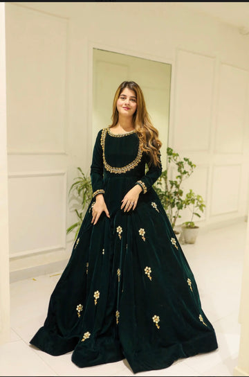 Luxury Elegant Green Velvet Maxi Dress for Women