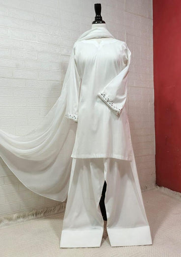 Azadi Pearl White Lawn Suit